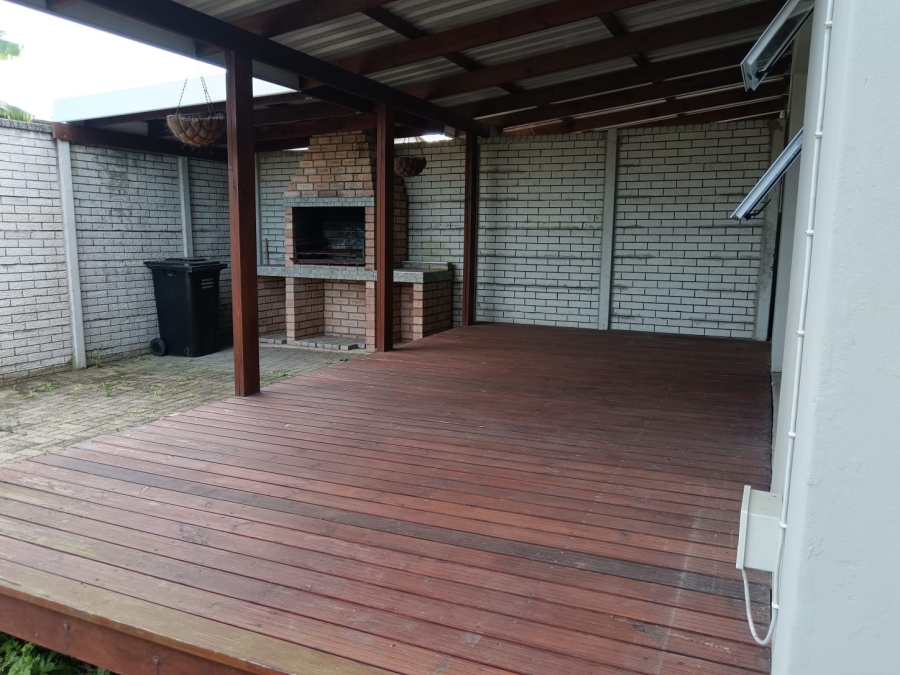 3 Bedroom Property for Sale in Beacon Bay North Eastern Cape